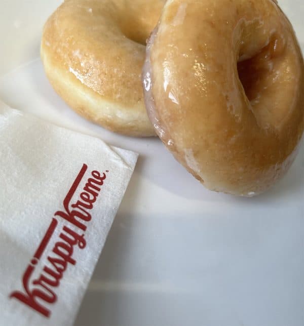 Krispy Kreme® Original Glazed™ Doughnuts - Image 4